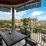 Apartment Palma Malinska
